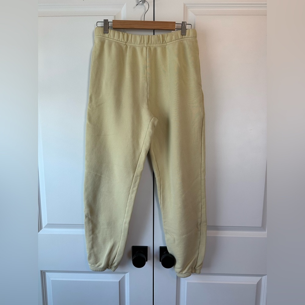 LES TIEN Women’s Jogger Sweatpants Light Yellow (Size S)